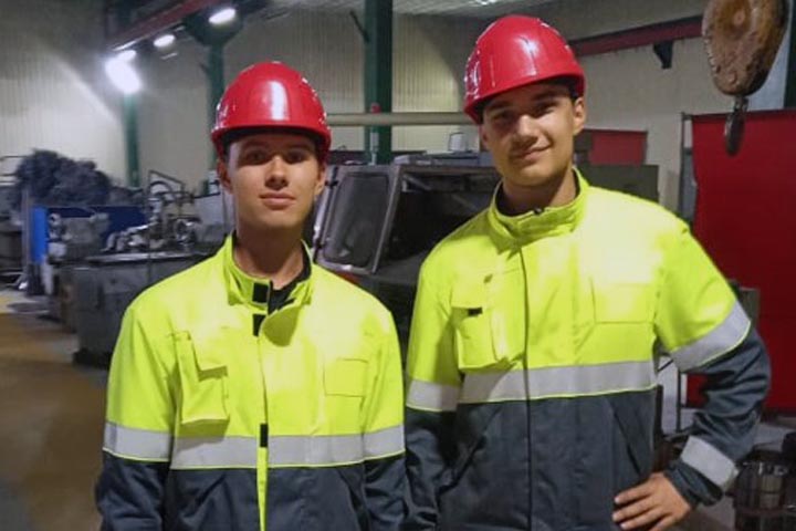 Руководство Черногорского завода обращается за кадрами в техникум